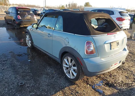 2011 Mini Cooper z USA, uszkodzony, nr VIN WMWZN3C51BT133009
